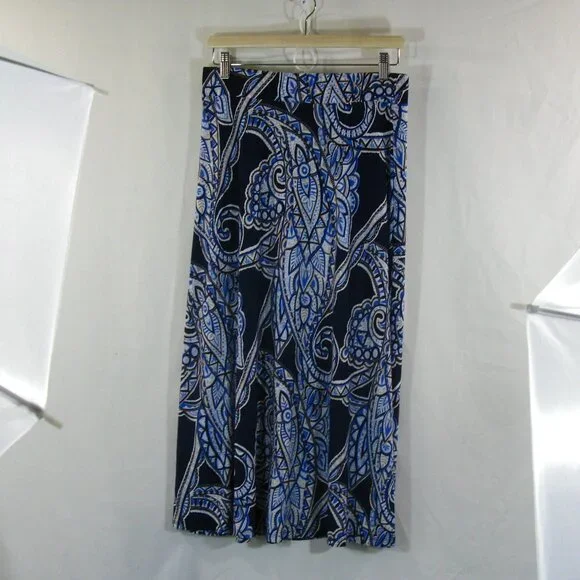 INC International Concepts Skirt - Size Medium - Like New - Picture 4 of 4